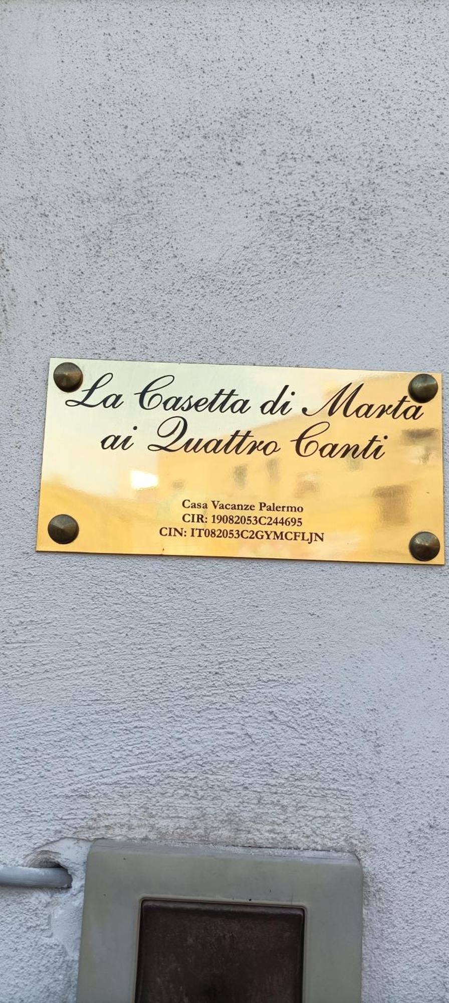 La Casetta Di Marta Ai Quattro Canti Palermo Exterior foto